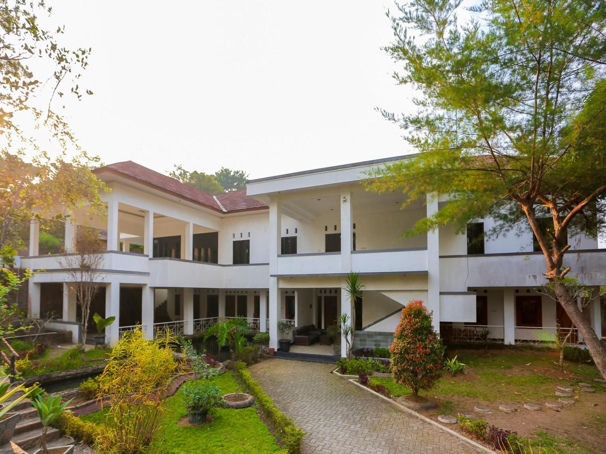 Hotel O Puncak Bogor Near Taman Safari Buitenkant foto