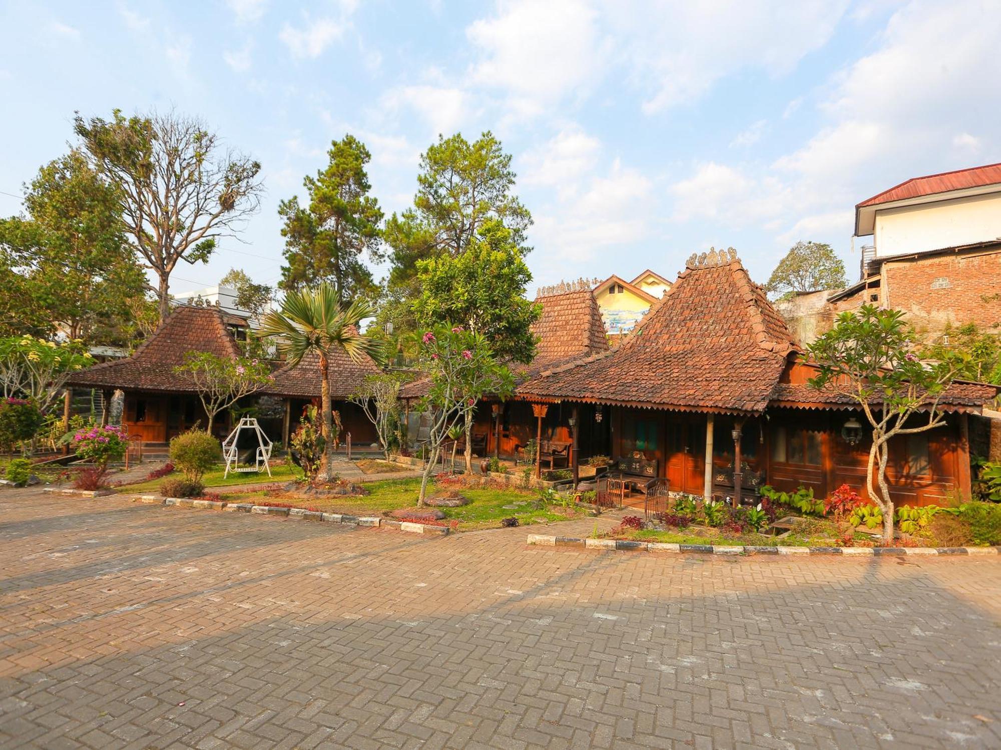 Hotel O Puncak Bogor Near Taman Safari Buitenkant foto